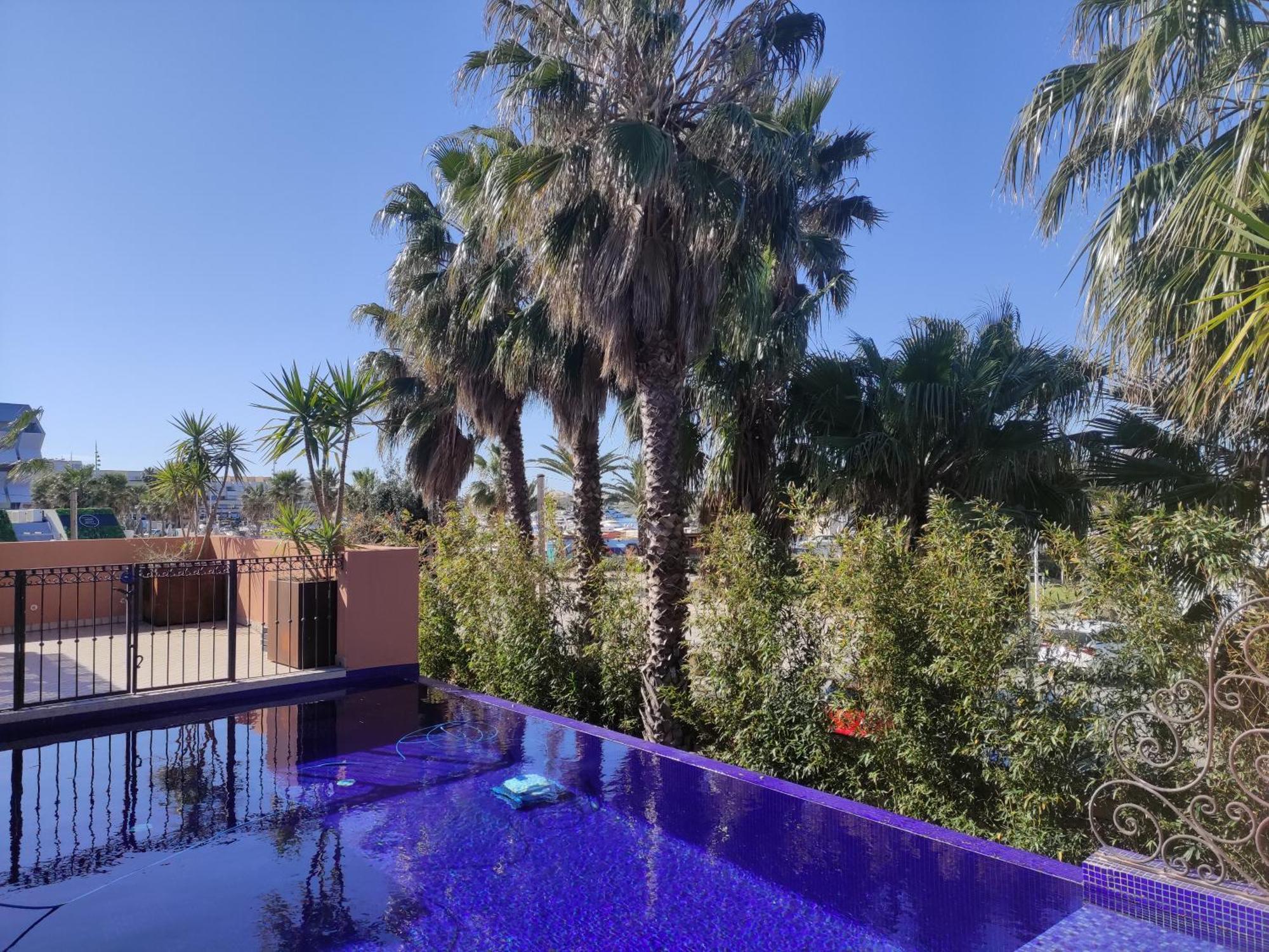 Chambre Emeraude, Riad 9 Couple Only Au Village Naturiste 阿格德 外观 照片
